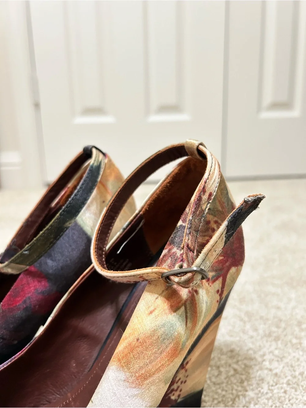 H&M conscious collection Silk Floral Block Heels size 9 bohemian feminine